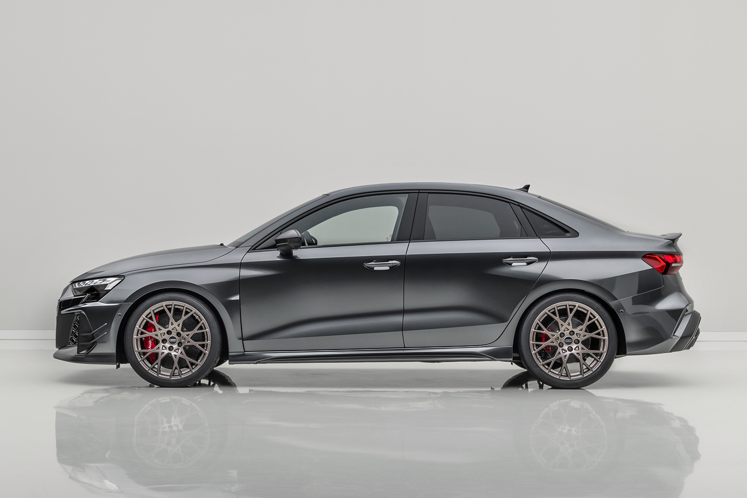 アウディRS3セダン コンペティション・リミテッド