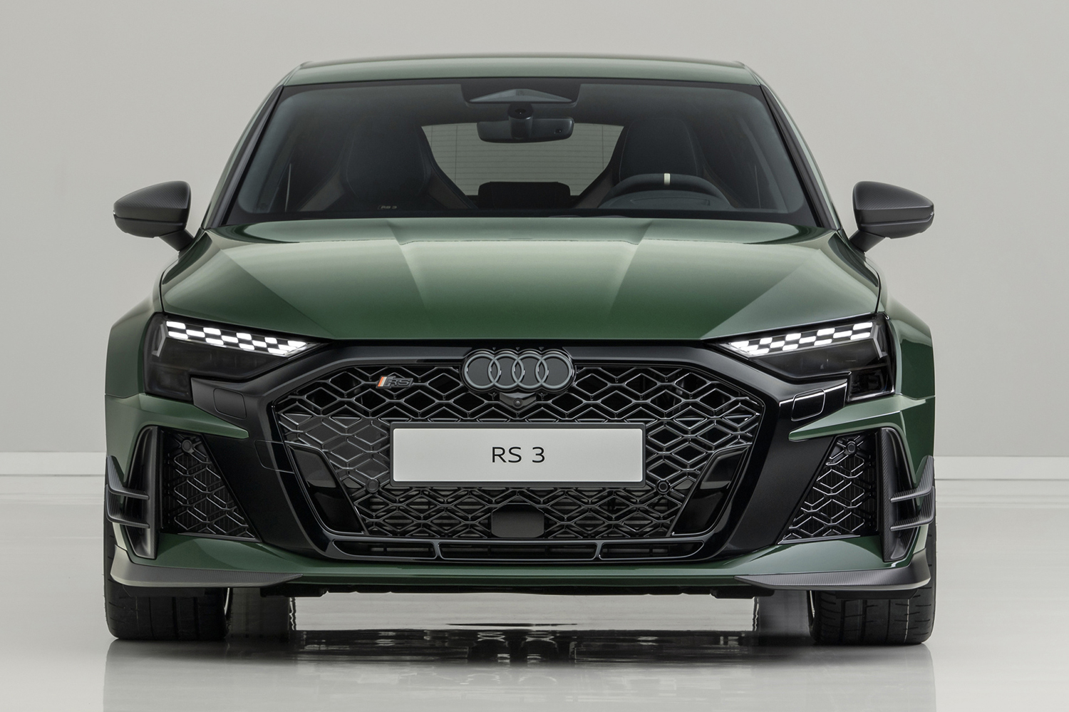 アウディが限定車「RS3 コンペティション・リミテッド」を発表