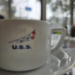 【画像】一風変わったふ頭メシにたどり着いた！　一歩踏み入れるとまるで異国の「シーメンス クラブ」に潜入!! 〜 画像13