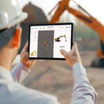 3D映像で重機の操作に革命！　オペレーターひとりで複数現場の作業もできる「遠隔操作」がすでに実現していた