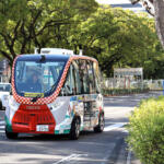 【画像】同じ自動運転バスでも人型ロボットが運転したほうが安心？　利用客は自動運転バスにまだまだ「抵抗アリ」だった 〜 画像3