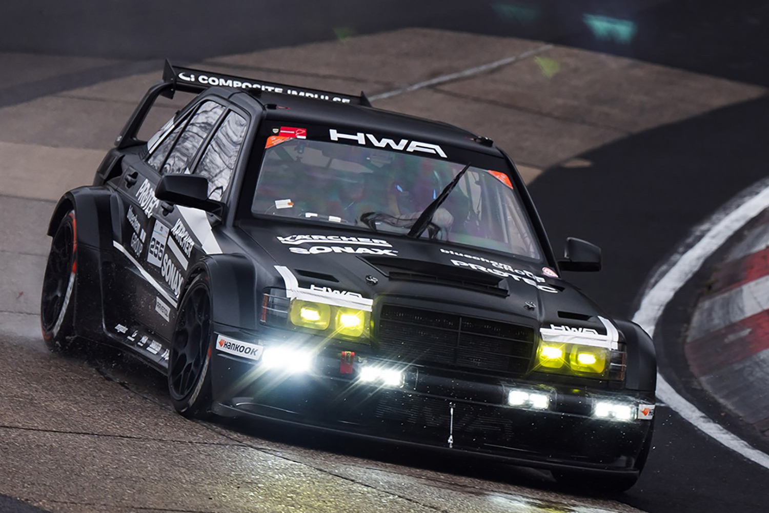 HWAが「EVO.R」を開発しニュル24時間へ参戦