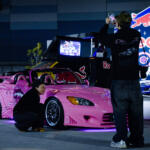 【画像】物流倉庫貸し切りの超ド派手な屋内ドリフトイベントに5000人が熱狂!!　F1マシンまで飛び出した「Red Bull Tokyo Drift 2026」が鳥肌モノ！ 〜 画像29