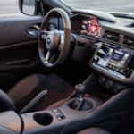 【画像】これが本命だろ！　アメリカでフェアレディＺがマイチェンされて「Z NISMO」に待望の6速MTが誕生!! 〜 画像17