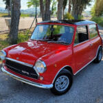 【画像】クラシック「ミニ」っていえば英国車……だけどイタリア産もあった！　日本でもけっこう走ってた「イノチェンティ」ミニとは 〜 画像1