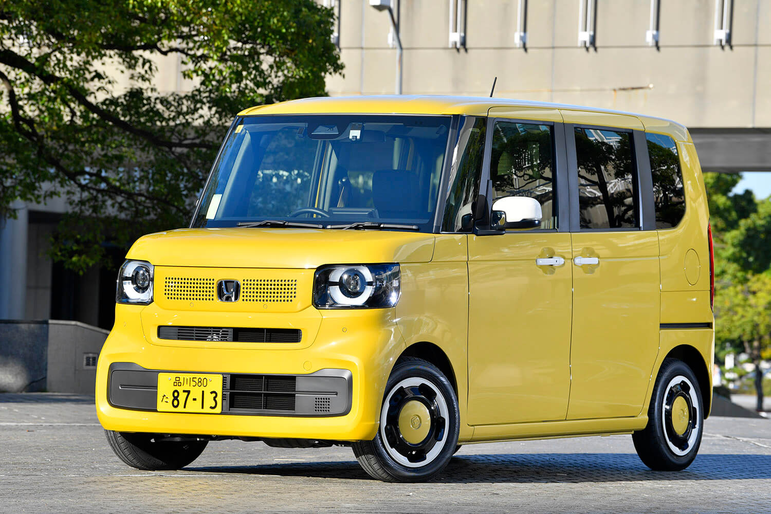 ホンダN-BOXのフロントスタイリング