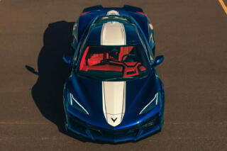 シボレー・コルベットの「グランスポーツ」がC8世代で復活