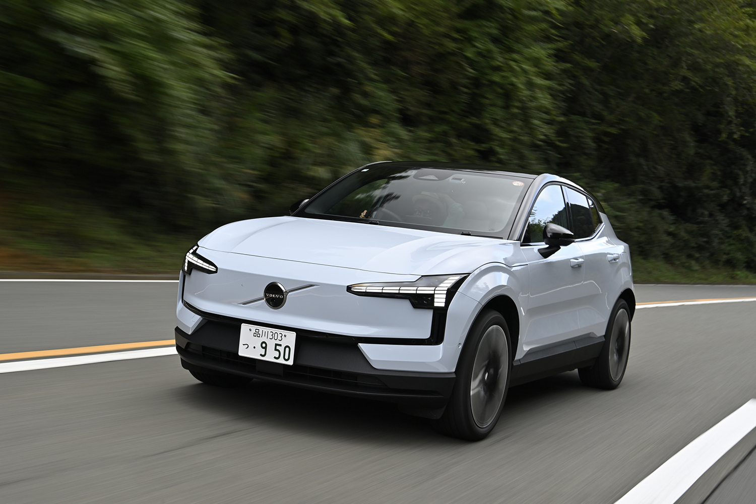 ボルボEX30 Ultra Twin Motor Performance 〜 画像3