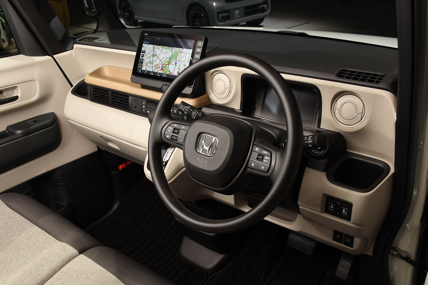 現行ホンダN-BOXのインテリア