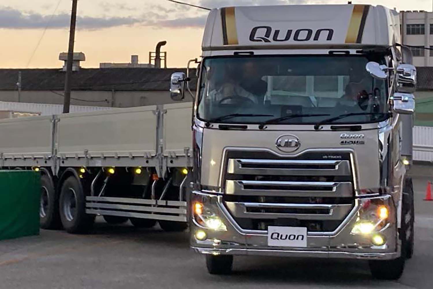 UDトラクタドライバーコンテスト「THE ONE」