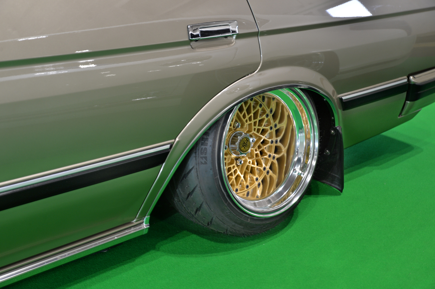 大阪オートメッセ2026で2台の"GX71"マークⅡが展示 〜 画像5