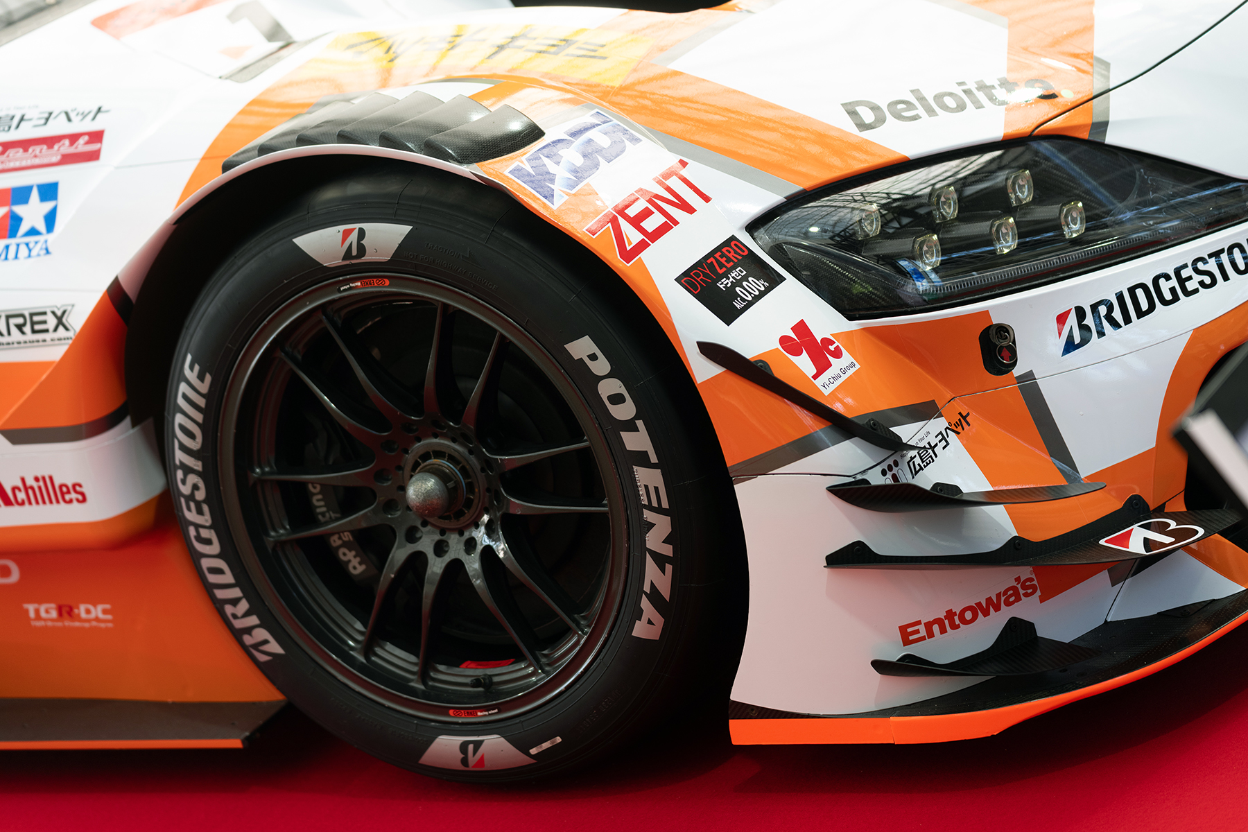 GT500マシンに装着されたタイヤ 〜 画像26