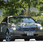 【画像】日本車初の「280馬力」自主規制突破モデル！　ホンダらしく「技術のデパート」だった４代目レジェンドはやっぱりスゴイ!! 〜 画像4