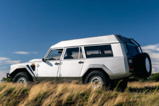 ランボルギーニ「LM002 カロッツェリア・ディアマンテ」の衝撃