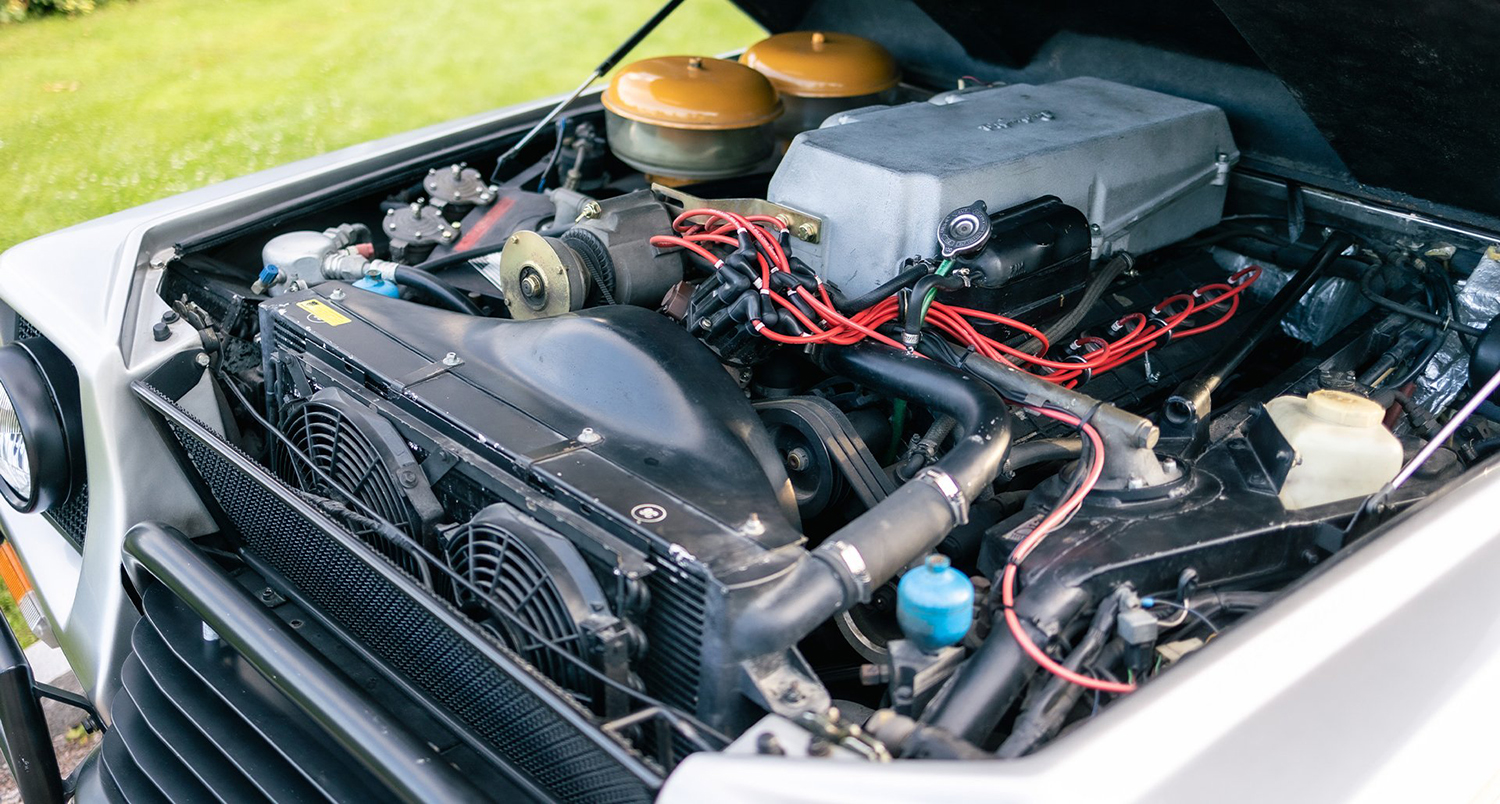 ランボルギーニ LM002カロッツェリア・ディアマンテのエンジン 〜 画像14