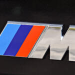 【画像】当たり前のように見てるけどなんで「赤・青・ネイビー」の３色？　BMWのハイパフォーマンス部門「Ｍ」の色の秘密 〜 画像2