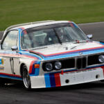 【画像】当たり前のように見てるけどなんで「赤・青・ネイビー」の３色？　BMWのハイパフォーマンス部門「Ｍ」の色の秘密 〜 画像8