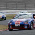 【画像】注目の開幕戦は大混戦で波乱の展開に！　TOYOTA GAZOO Racing GR86/BRZ Cup 2026に井口卓人率いるTeam Takutyが挑んだ 〜 画像78