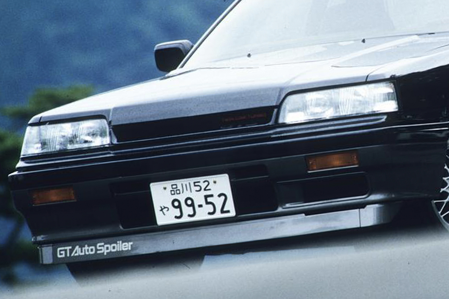 日産スカイラインGTS-Rのオートスポイラー