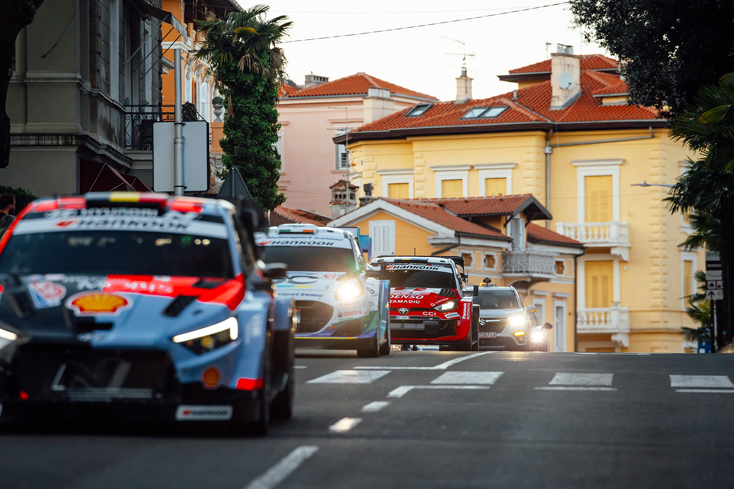 勝田貴元が最終ステージで劇的な逆転劇によりポイントランキング総合首位へ 〜 画像2