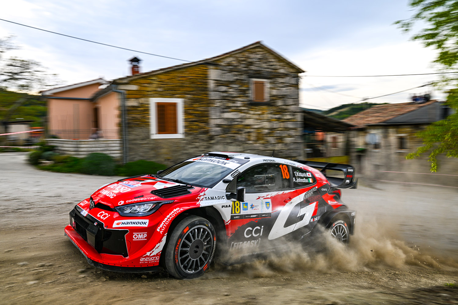 勝田貴元/アーロン・ジョンストン組