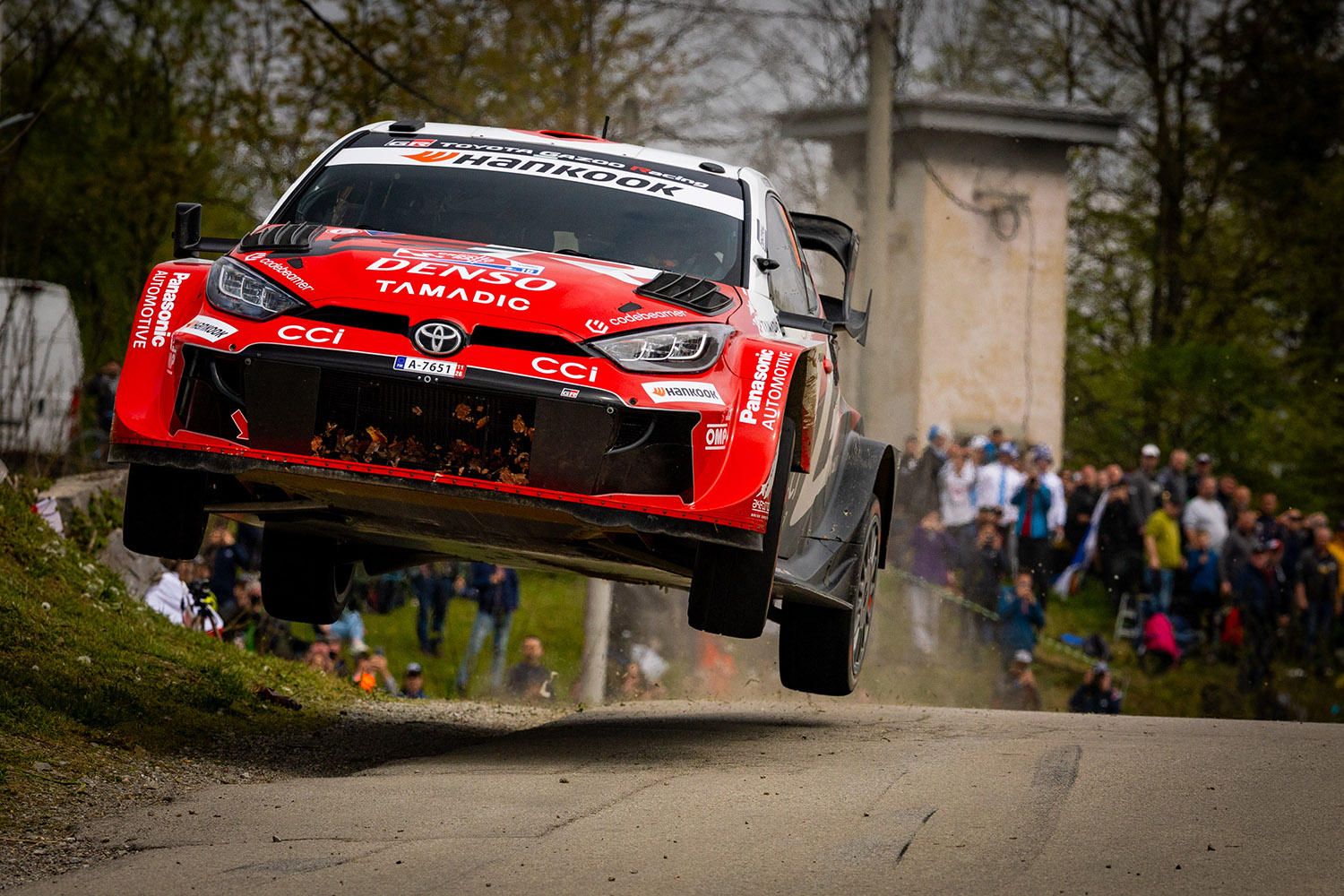 勝田貴元が最終ステージで劇的な逆転劇によりポイントランキング総合首位へ 〜 画像24