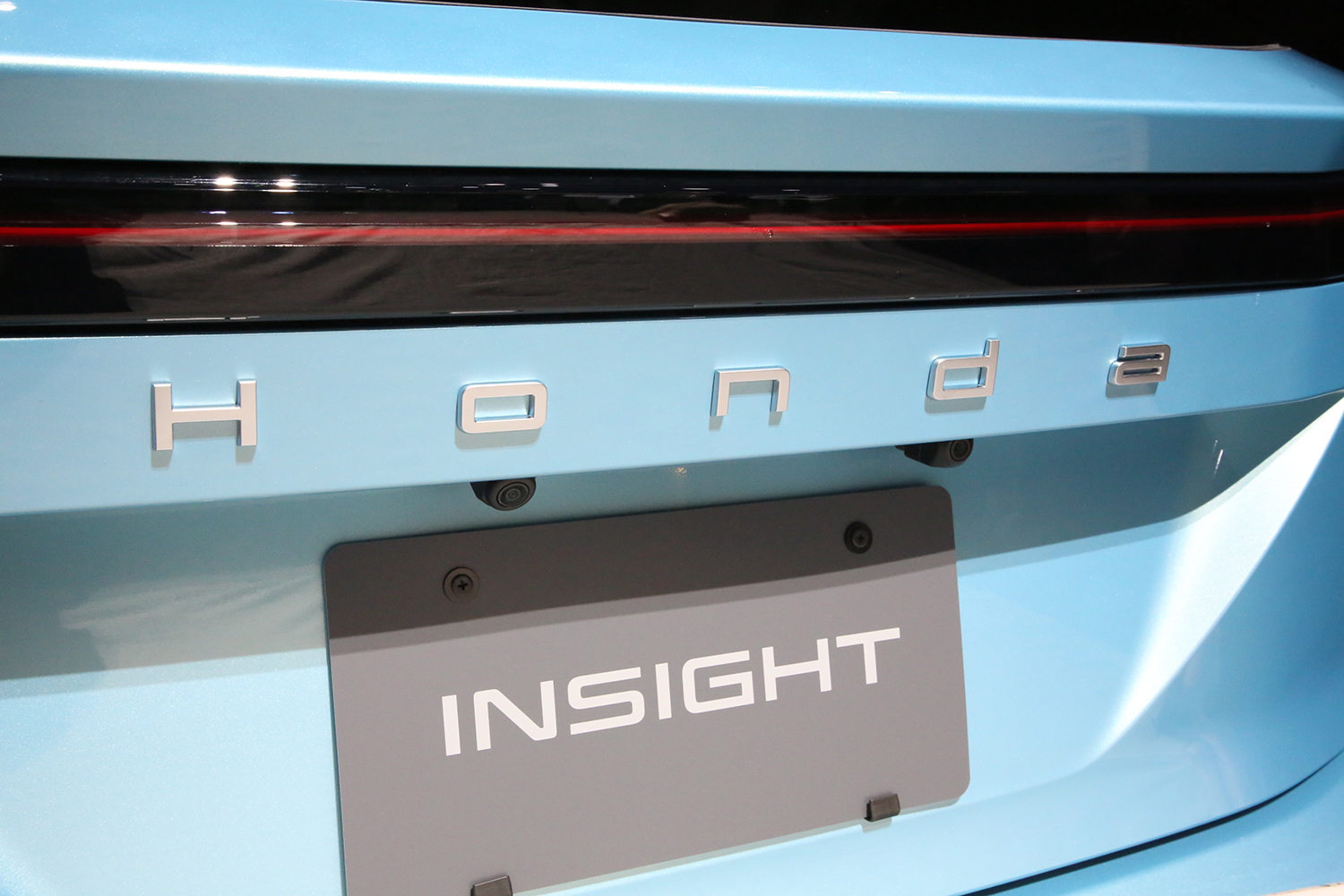 ホンダ・インサイト（4代目）のエンブレム 〜 画像37