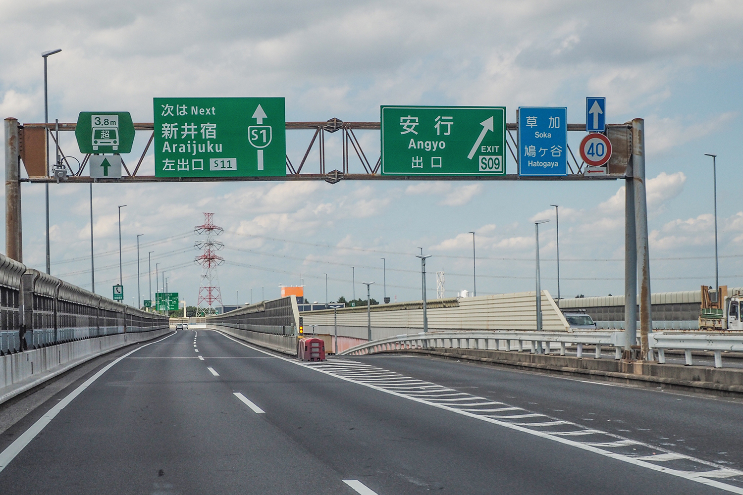 首都高の右側出口のイメージ 〜 画像3
