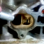 【画像】エンジンチューンのメジャー項目「ポート研磨」！　何をやる？　やったら何が変わる？ 〜 画像2