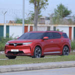 【画像】驚異の急成長を遂げるベトナムの国産メーカー「ビンファスト」を現地取材！　2045年に「先進国の仲間入り」も現実的と思えるクルマと交通状況に衝撃!! 〜 画像8