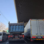 【画像】トラックの荷室の「上の角」で光ってるランプ！　あれはどういう役割のもの？ 〜 画像2