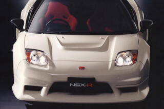 1台しか売れなかった幻スーパースポーツ「NSX-R GT」とはなんだったのか