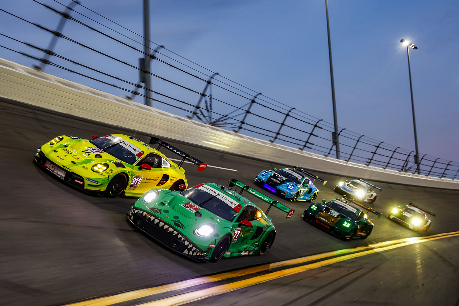 ポルシェ911GT3用オプション「マンタイキット」がどえらない中身だった 〜 画像28