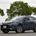 【画像】違うようで似ている同門対決！　ハリアー vs クラウンスポーツのどっちを買うのが正解か全方位比較してみた 〜 画像2