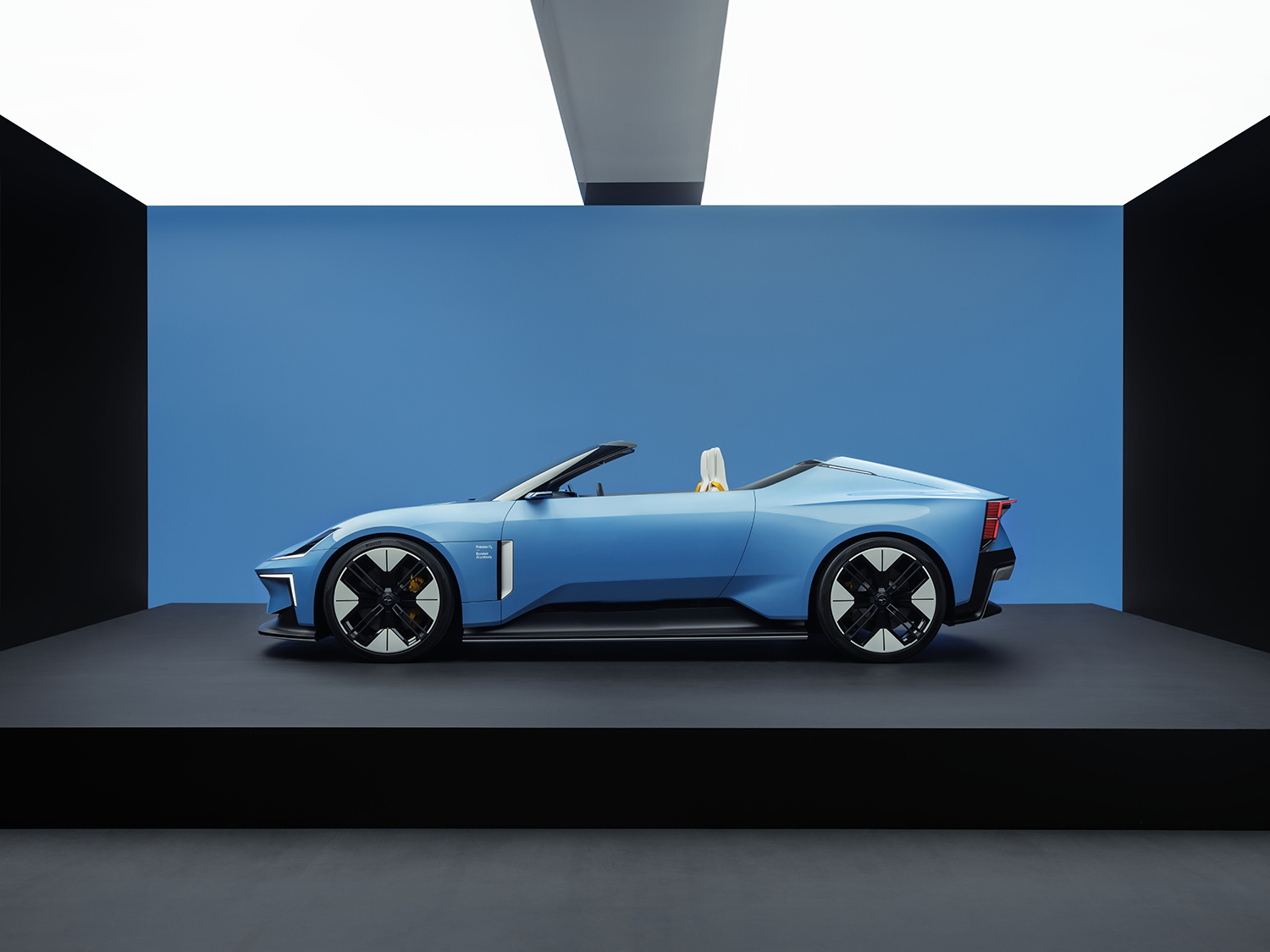 約900馬力の超弩級EVオープンスポーツ「ポールスター６」とは 〜 画像12