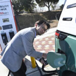 【画像】ID.Buzzの快適性をチェックすべく「ぴよりんチャレンジ」を敢行！　想像よりもハードな走り味だが結果やいかに？ 〜 画像7