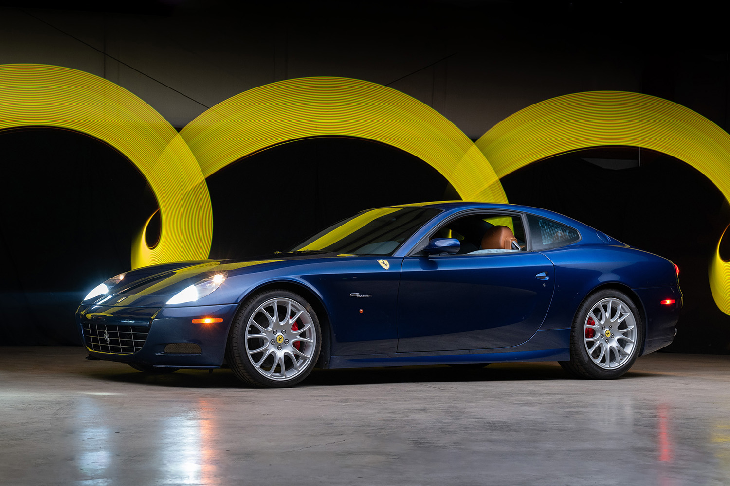 「612スカリエッティ」はフェラーリ最後の2＋2V12GTクーペだった【21世紀スーパーカーFILE #026】 〜 画像1