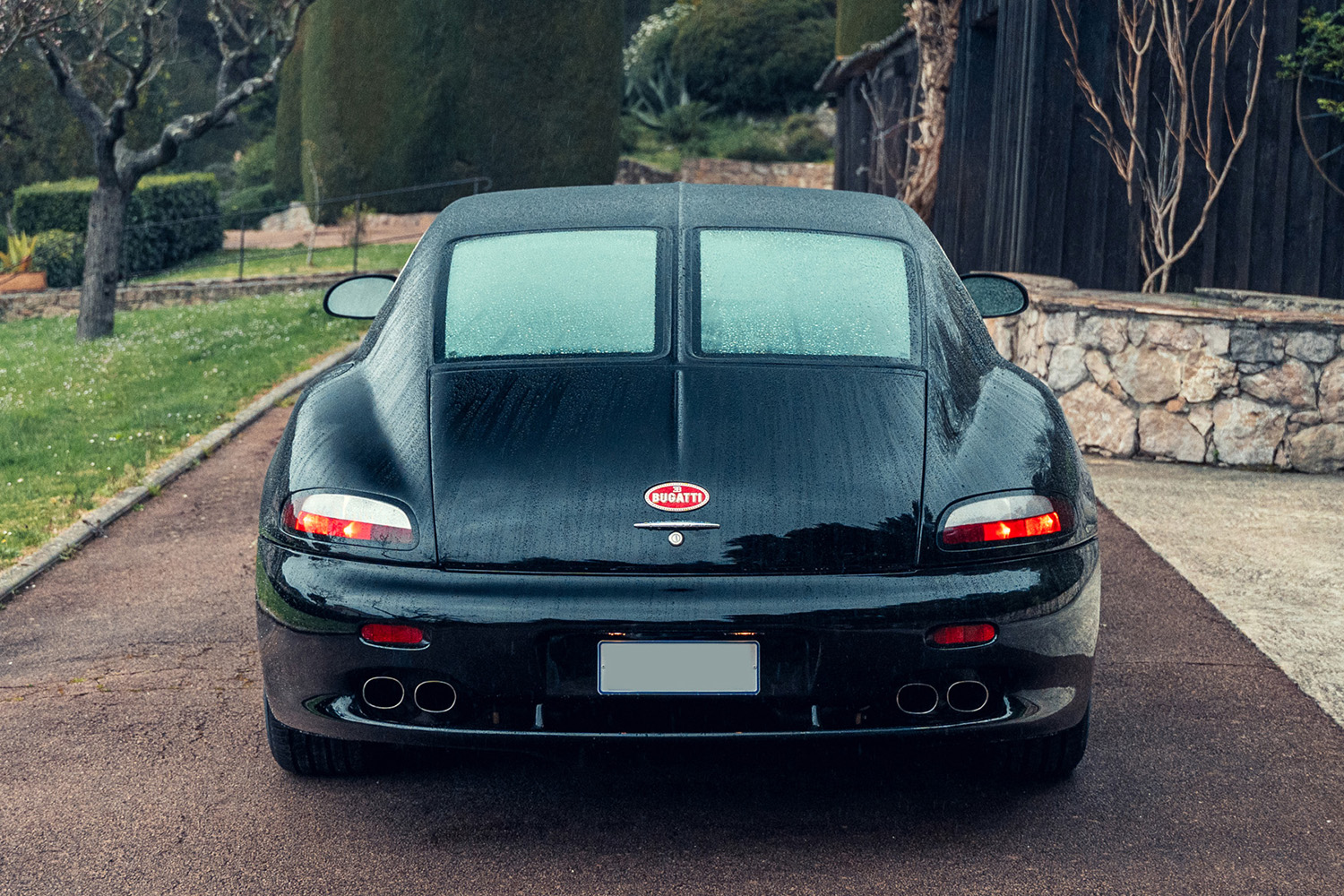 サルーンの皮を被ったスーパーカー「ブガッティEB112」は世界にたった3台しか存在しない激レア車だった 〜 画像8