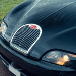 市販化目前で経営破綻！　結果世界に３台だけしか存在しない幻の４ドアブガッティ「EB112」