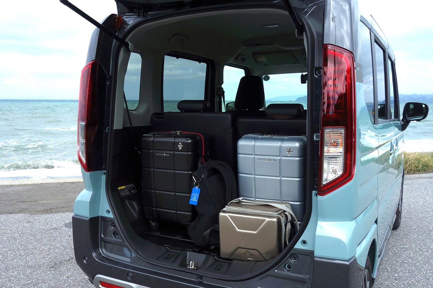 誰に見られても恥ずかしくない収納術は「隠す・分ける・固定する」がキモだった 〜 画像13