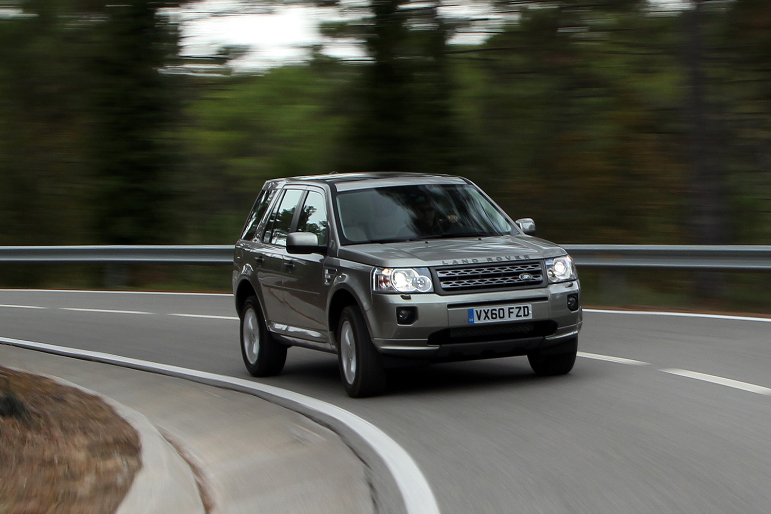 ランドローバーが復活をたくらむ「フリーランダー」とは 〜 画像6