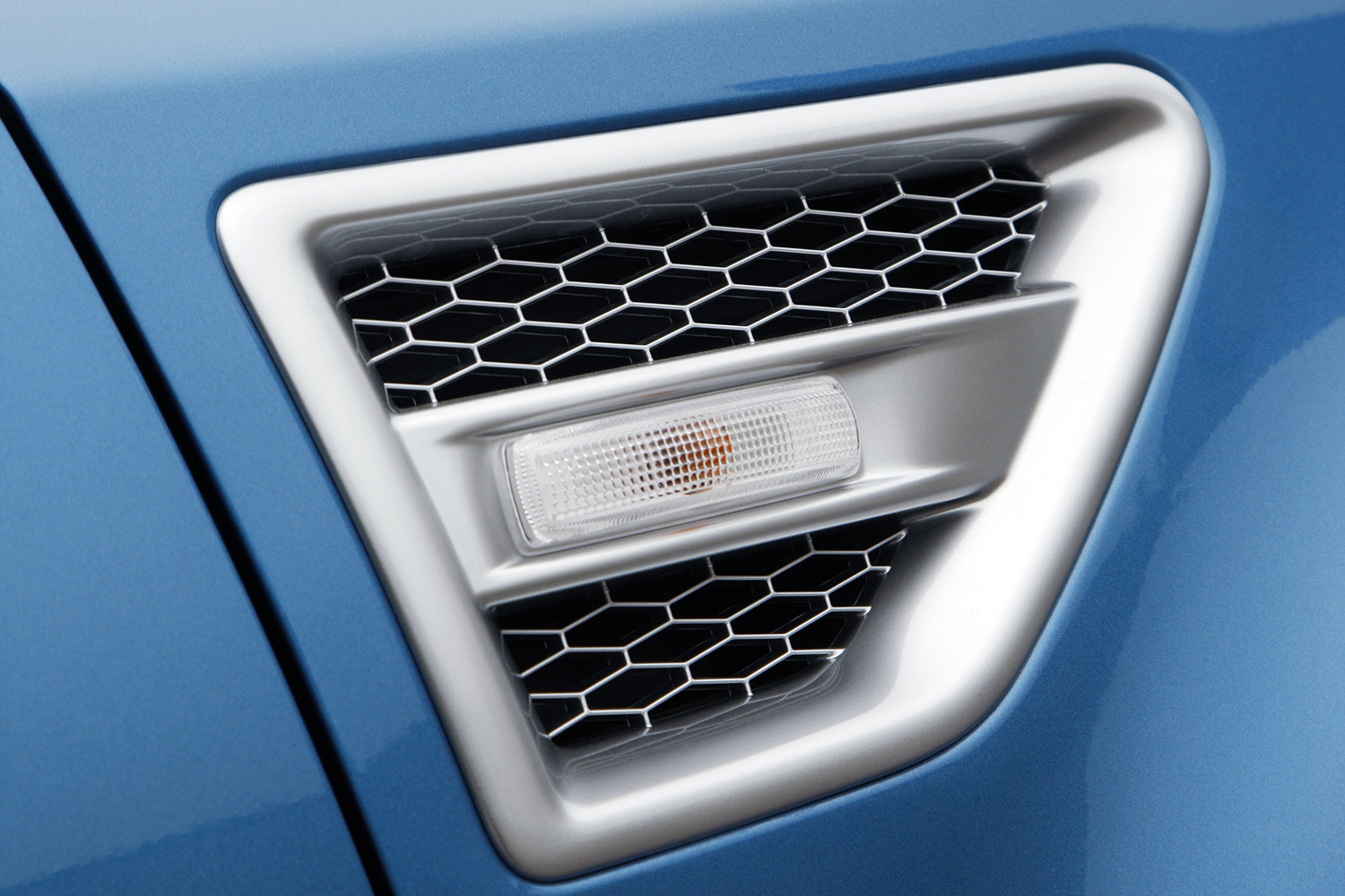 ランドローバーが復活をたくらむ「フリーランダー」とは 〜 画像29