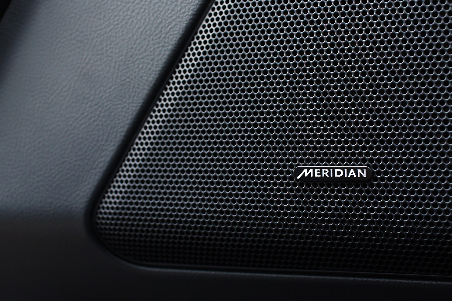 ランドローバーが復活をたくらむ「フリーランダー」とは 〜 画像32