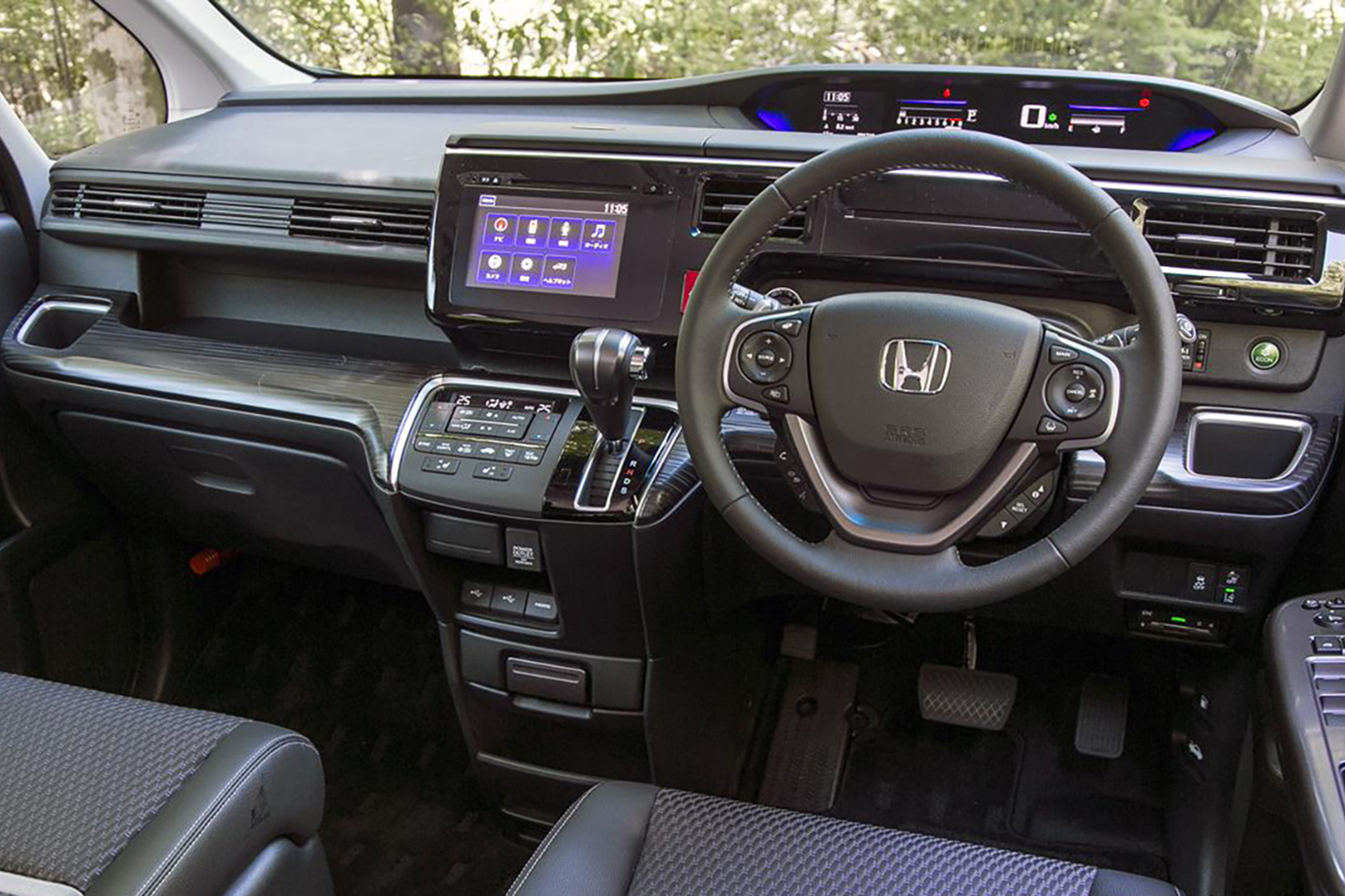 ホンダ・ステップワゴンのインパネ 〜 画像9