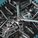 【画像】マセラティオーナーなら石にかじりついてでも手に入れたい！　トライデントエンブレム100周年を記念した1500万円の腕時計がクルマ好きのハートに刺さりまくる 〜 画像1