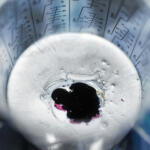 【画像】愛娘向けに作った花柄シートに花柄ウイングのキュートなクルマ……だが中身は1600馬力で最高速450km/hの怪物ブガッティってどんだけアンマッチ!? 〜 画像3