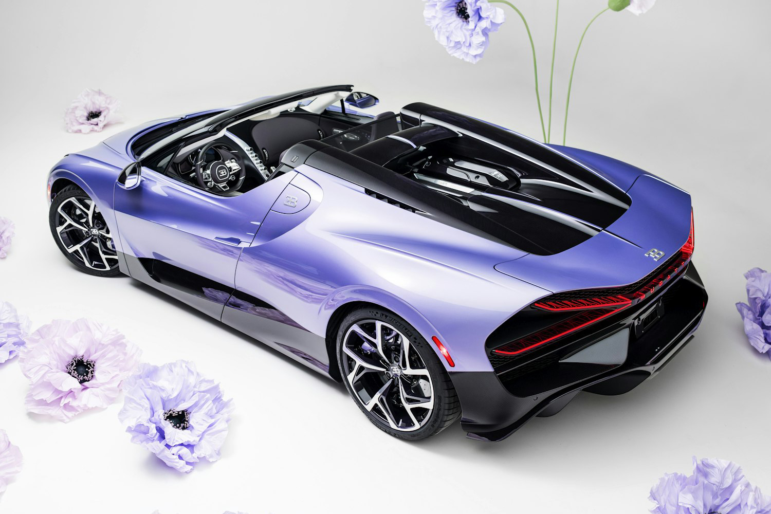 ブガッティW16ミストラル・キャロラインのリヤスタイリング