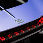 【画像】愛娘向けに作った花柄シートに花柄ウイングのキュートなクルマ……だが中身は1600馬力で最高速450km/hの怪物ブガッティってどんだけアンマッチ!? 〜 画像21