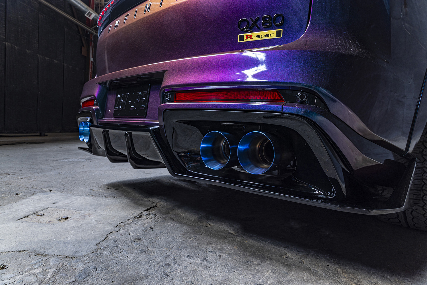 「インフィニティ QX80 R-SPEC」は次世代のGT-Rにつながる怪物SUVだった 〜 画像8