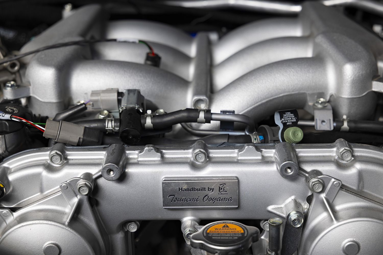 インフィニティ QX80 R-SPECのエンジン